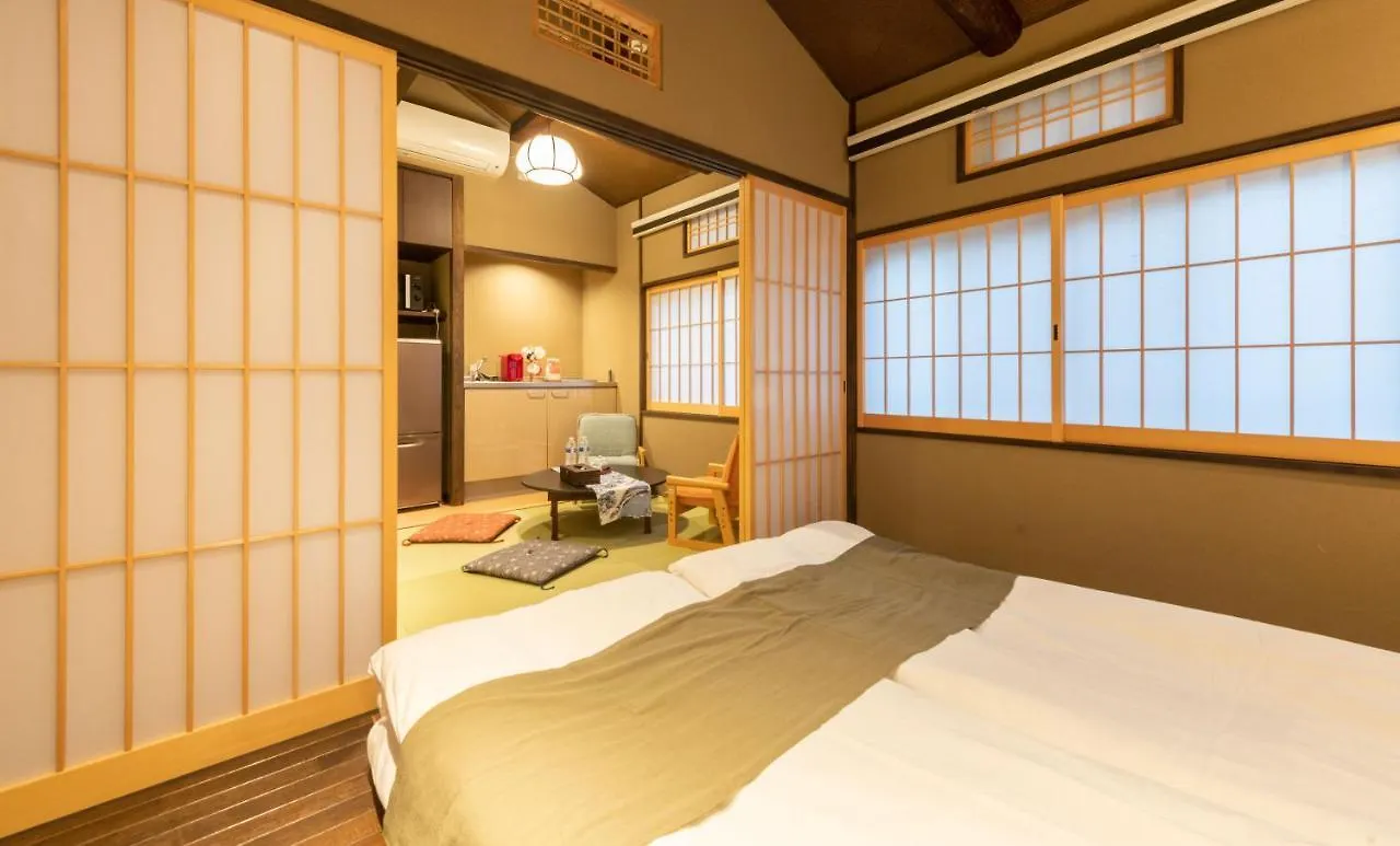Kumomachiya Takasegawa Villa Kyoto